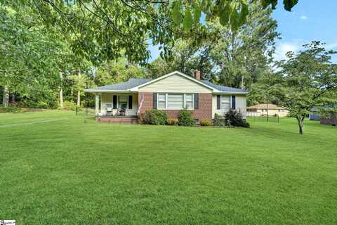 107 FOREST Drive, Laurens, SC 29360