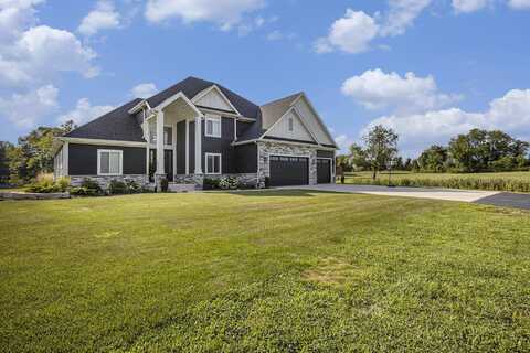 694 N 50 W, Valparaiso, IN 46385