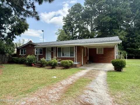 704 N Grimes Street, Robersonville, NC 27871