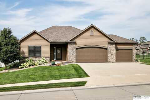 7812 S 196th Street, Gretna, NE 68028