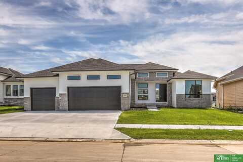5610 N 198th Street, Elkhorn, NE 68022