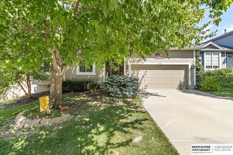 4731 N 150 Street, Omaha, NE 68116