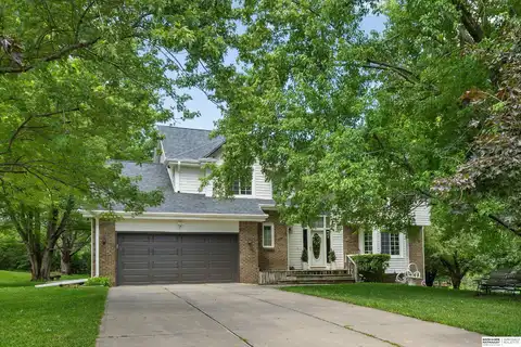 2414 HIDDEN CANYON Road, Plattsmouth, NE 68048