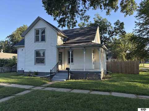 606 W 10th Street, Fremont, NE 68025