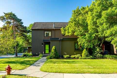 12 Haverhill Court, Ann Arbor, MI 48105