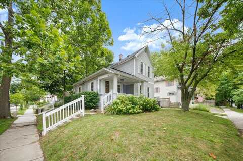 656 Gladstone Drive SE, East Grand Rapids, MI 49506