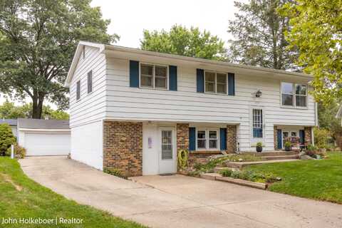 1715 Rodney Circle NE, Grand Rapids, MI 49505