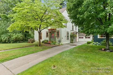 2107 College Avenue SE, Grand Rapids, MI 49507