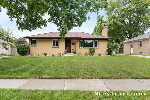 1461 Mayfield Avenue NE, Grand Rapids, MI 49505