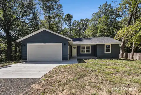 5667 Dalson Road, Twin Lake, MI 49457