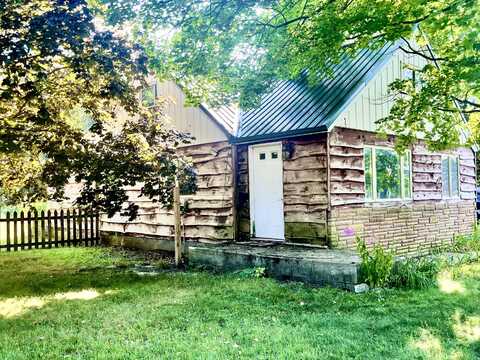 749 Wilson Road, Spring Lake, MI 49456