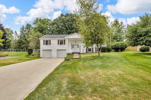 941 Halstead Boulevard, Jackson, MI 49203