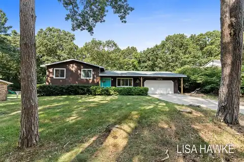 14679 Indian Trails Drive, Grand Haven, MI 49417