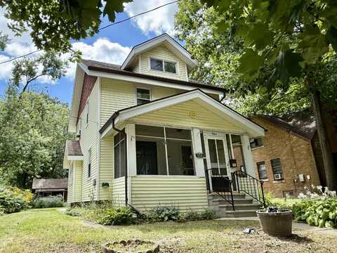 904 Larned Street, Lansing, MI 48912