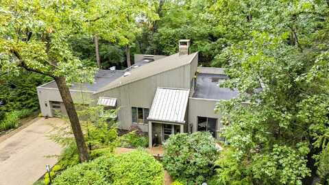4152 Hillside Trail, New Buffalo, MI 49117