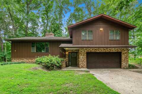 8892 Maplewood Drive, Berrien Springs, MI 49103