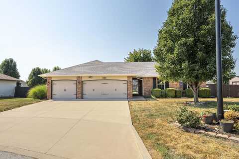2118 E Milton Street, Republic, MO 65738