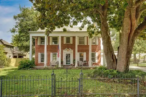 1011 E University Street, Springfield, MO 65807