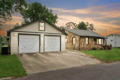 806 S Church Street, Stockton, MO 65785