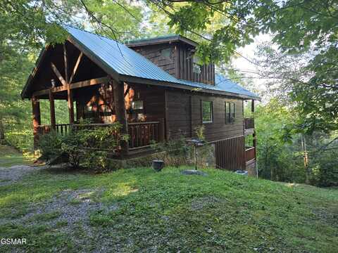 4154 EVANS CHAPEL Road, Sevierville, TN 37876