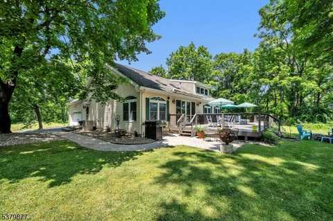 7 Old Farm Road, Franklin, NJ 08886
