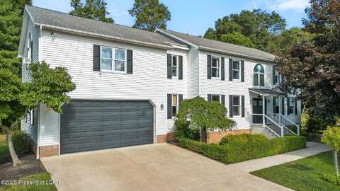 34 Alfred Road, Wyoming, PA 18644