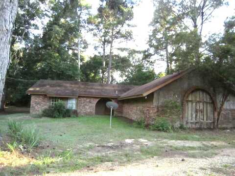 1038 Page Dr., McComb, MS 39648