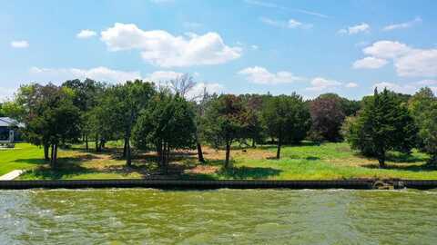 1801 Fox Hollow Ln, Kemp, TX 75143