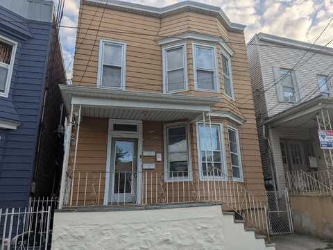 559 65TH ST, West New York, NJ 07093