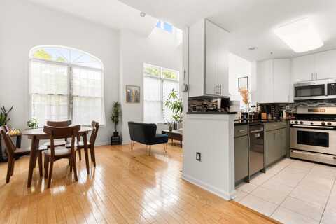 122 ABBIE CT, Guttenberg, NJ 07093