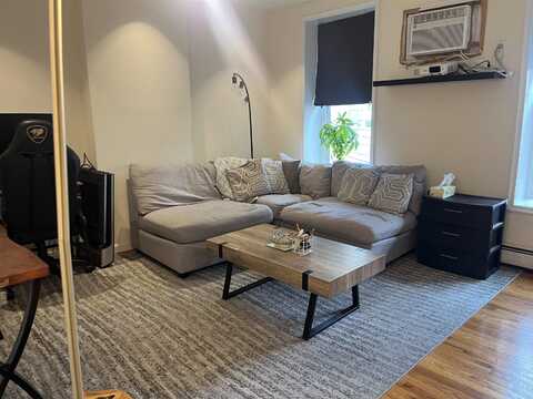 92 COURT ST, Hoboken, NJ 07030