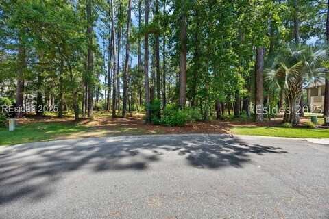 8 Roxbury Circle, Hilton Head Island, SC 29928