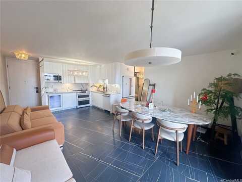 411 Hobron Lane, Honolulu, HI 96815