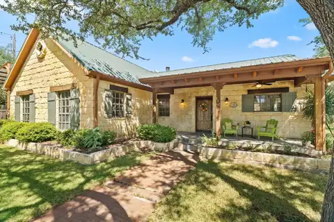102 Camm Lary Circle, Burnet, TX 78611
