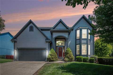 990 S Cedar Hills Street, Olathe, KS 66061