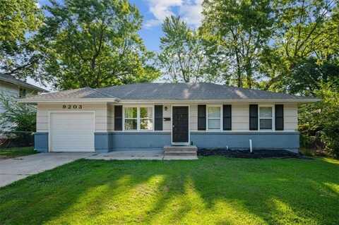 9203 Marsh Avenue, Kansas City, MO 64138