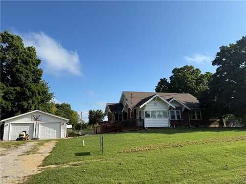 302 N Market Street, Gallatin, MO 64640