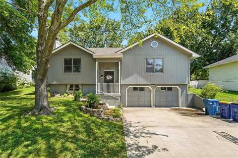 205 RICHFIELD Court, Liberty, MO 64068