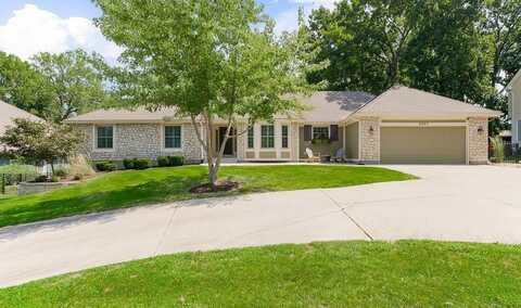 4005 NE Channel Drive, Lees Summit, MO 64064