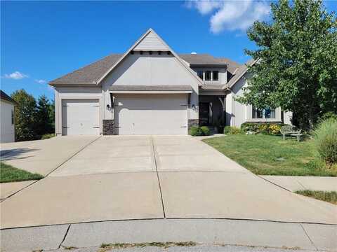 2644 SW 9th Terrace, Lees Summit, MO 64081