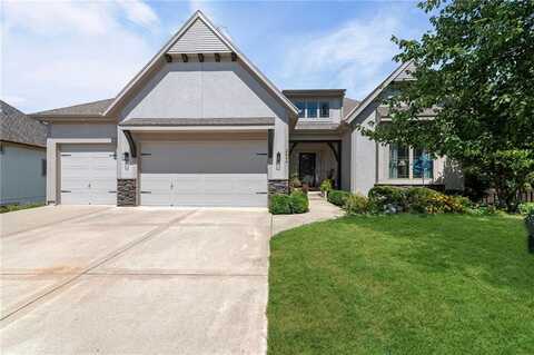 2644 SW 9th Terrace, Lees Summit, MO 64081