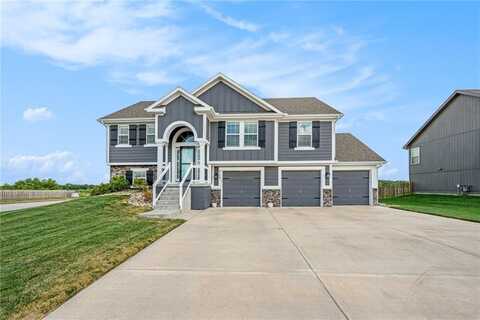 6100 NE 120th Street, Kansas City, MO 64156
