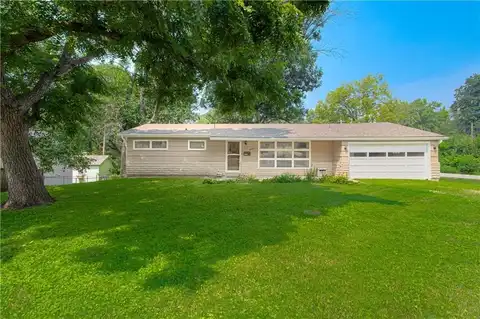 4950 N Chelsea Avenue, Kansas City, MO 64119