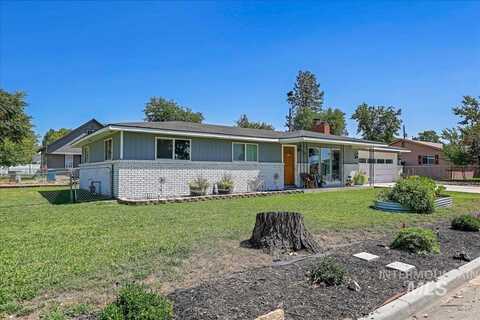 1220 Ohio Ave, Caldwell, ID 83605