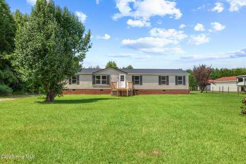 295 Francktown Road, Richlands, NC 28574