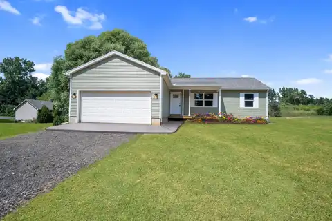 8370 Ann Arbor Road, Grass Lake, MI 49240