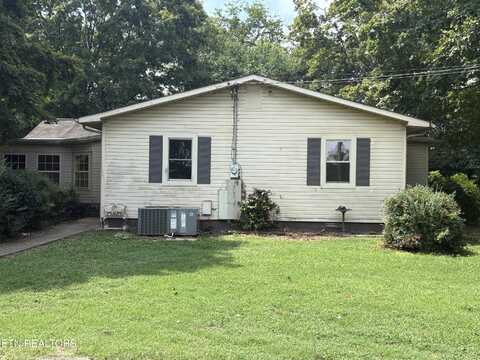 3575 Weavers Drive, Louisville, TN 37777