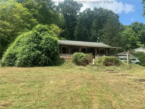 11861 Coal River Road, Saint Albans, WV 25177