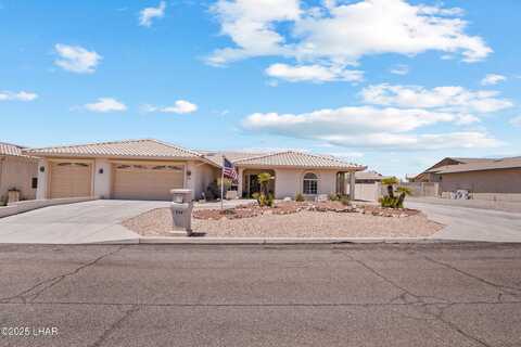704 Apache Dr, Lake Havasu City, AZ 86406