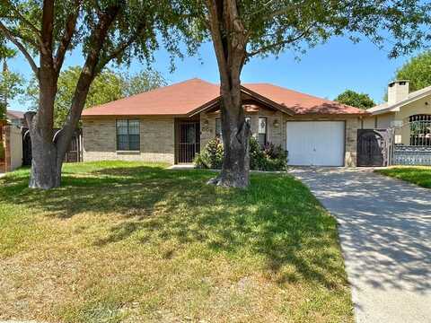 306 Potranca Ct, Laredo, TX 78045